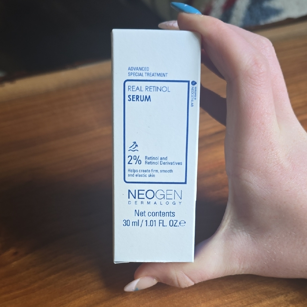 Real Retinol Serum - White